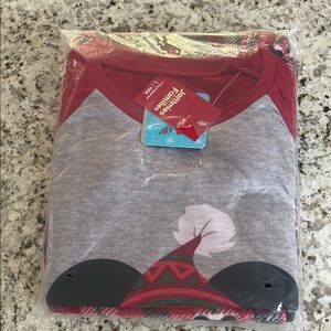 Disney adult large holiday sleepwear in package